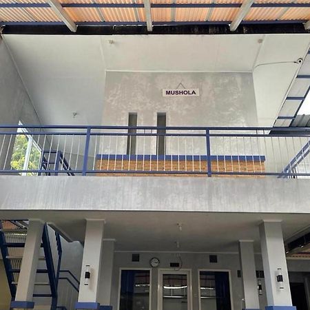 Villa Syariah Citeko Mitra Reddoorz Bogor Eksteriør billede